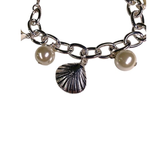 Charm Bracelet Nautical Charms w/Faux White Pearls Silver Tone Set Sail NEW Avon - Picture 6 of 10